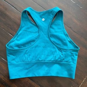 Teal Lululemon sports bra. Sz 10.